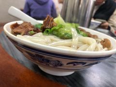 牛腩猪肠河粉-珍珍小食店(西华路店)