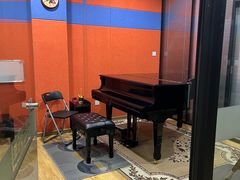 -七弦之上钢琴培训学校