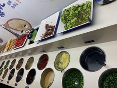 自助调料区-周师兄大刀腰片火锅(洪崖洞旗舰店)