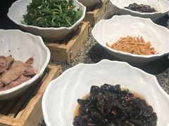 -星伦多海鲜自助餐厅(万达百货店)
