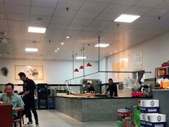 -一鼎牛鲜活牛肉城(晋江海峡国际食品城店)