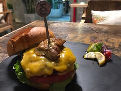 单片鹅肝汉堡-HIGH FIVE哈福手工汉堡(桂林路店)