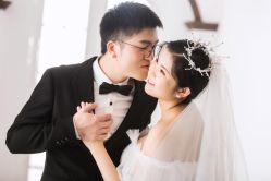 点击看大图 -巴黎春天婚纱摄影(临安店)