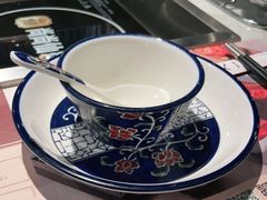 -尚尚仙·酸汤猪手·猪肚鸡火锅(华联万柳购物中心店)