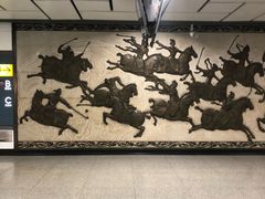 -体育场(地铁站)