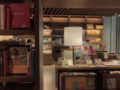 -茑屋书店(天目里店)