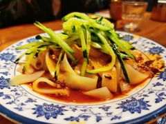 -柴窝堡22号辣子鸡·传承新疆菜