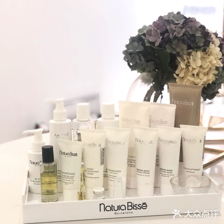 魅力🦢天鹅颈|悦碧施Natura Bissé