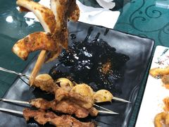 -大城·烧烤海鲜大排档(台东店)