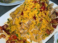 -四川小胡子海鲜(丁村万人海鲜广场店)