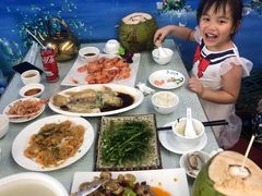 -范饭椰林川湘味海鲜·椰子鸡(三亚湾椰梦长廊店)