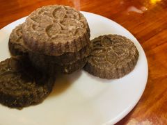 -嘎咓讓咘藏餐厅(团结新村店)