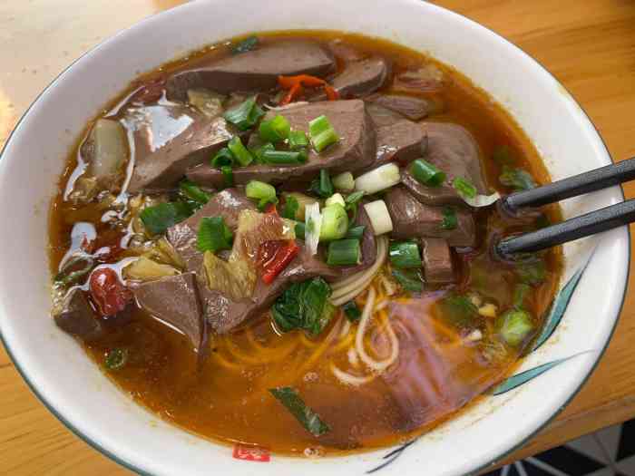 白市鸭血面(老店)-"第一次吃鸭血米线,感觉很一般,不如什么火.