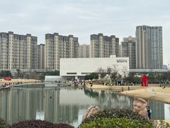-李自健美术馆