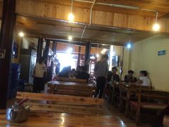 -小锅巴纳西餐厅
