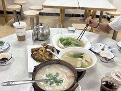 -潮汕砂锅粥