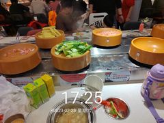 -龍歌自助小火锅(城阳万象汇店)