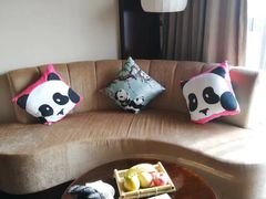 -成都保利公园皇冠假日酒店(熊猫基地店)