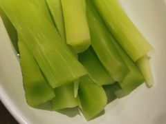 -七欣天香辣蟹火锅(上海银亿滨江店)