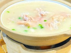 -叁煨蹄花·下饭盐帮菜(人民广场店)