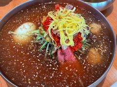 -百年石锅饭(阿里郎美食街店)