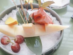 -万岛日本料理铁板烧(大宁店)