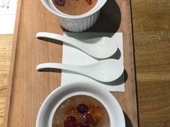 蔓越莓桃胶炖银耳-炖物24章·顺时轻养茶(杭州大厦店)