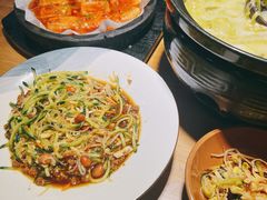 -九锅一堂酸菜鱼(学府凯德店)