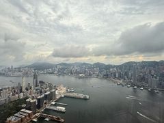 -OZONE 顶楼酒吧(香港丽思卡尔顿酒店)