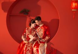 -皇家施华洛新派婚纱摄影(大正街店)