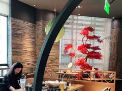 -湊湊火锅·茶憩(南京东路悦荟店)