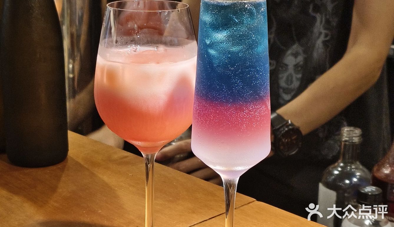 来这里，扭个头就能交到朋友[点赞]