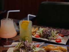-The Cheebat 锌吧·Bistro(体育西店)
