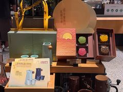 -星巴克臻选(金桥国际店)