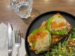 慢炖牛肋条牛油果吐司-榖屋house of flour(张江首店)