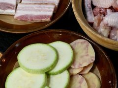 -阿山卓·野生菌火锅·纳西火塘烤肉