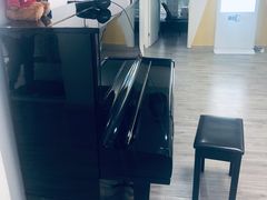 -梅纳·钢琴声乐架子鼓Mena Music(双井店)
