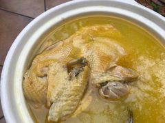 白果炖鸡-月圆霖特色农家乐
