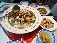 -禄鼎记·多口味酸菜鱼(侨鑫店)