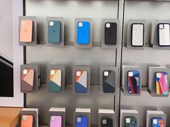 -Apple零售店(华贸购物中心店)