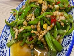 -江城燕子大排档(江汉路步行街店)