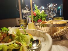 明虾色拉-Kathleen's Waitan 凯圣琳江景西餐厅(外滩店)