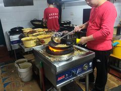 -老头爱马仕酸豇豆炒饭(丰富路店)