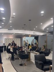 点击看大图 -八佰伴8008星级形象店