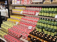 -胖东来生活广场(健康路店)
