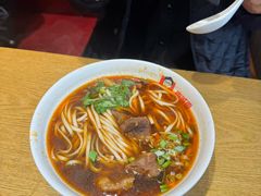 红烧牛肉面-南城香·饭香串香馄饨香(青年路店)