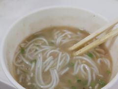 -汪记鲜鱼糊汤粉(沈阳路总店)