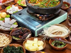 -黔有有贵州酸汤夺夺粉火锅(五味十字店)