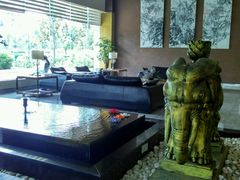 -昆明朗威酒店(昆明站火车站双桥夜市风情街店)