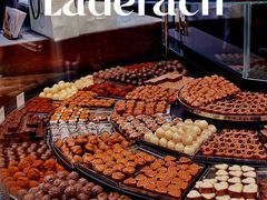 -Laderach 莱德拉(上海环贸iapm店)